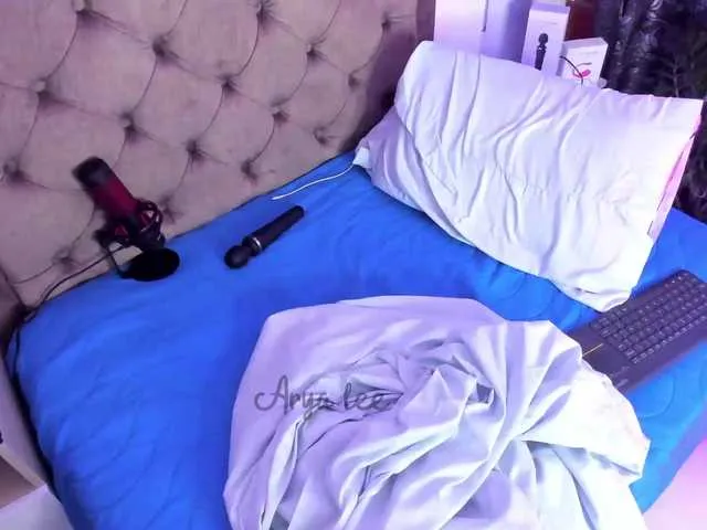 Live sex webcam photo for aryalee #276158474