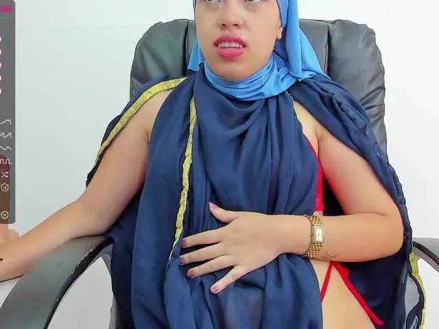 Live sex webcam photo for aryamkalu #274170639