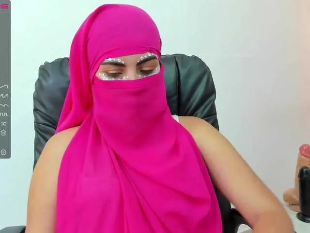 Live sex webcam photo for aryamkalu #274427258