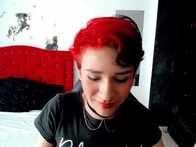 Live sex webcam photo for asashi-18 #274384946