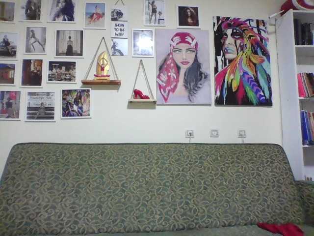 Live sex webcam photo for ashleey34 #291406313