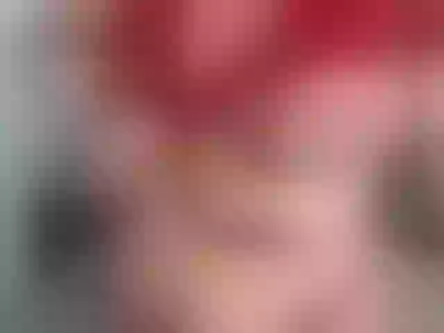 Live sex webcam photo for ashley-01 #276645332