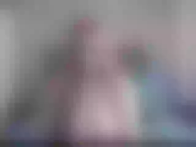 Live sex webcam photo for ashley-baker19 #290448491