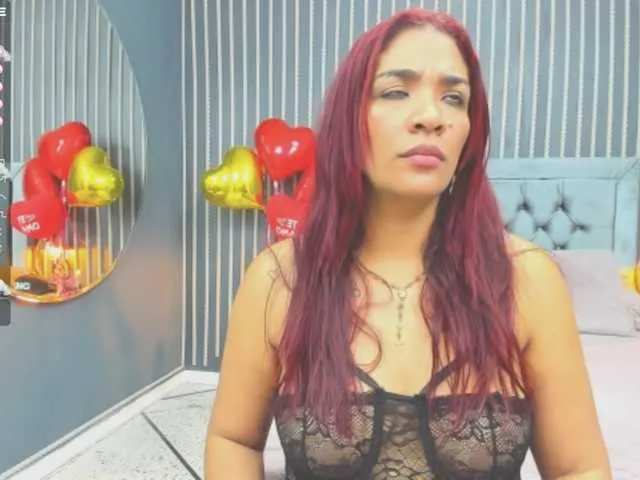 Live sex webcam photo for ashley-coopp #274376960