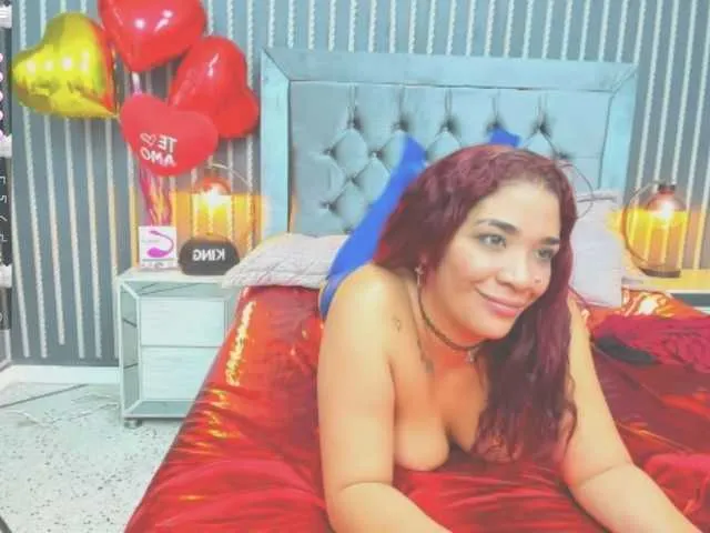 Live sex webcam photo for ashley-coopp #274404738