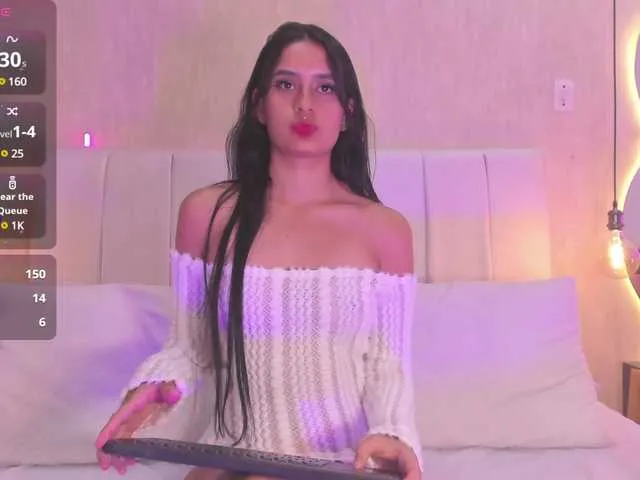 Live sex webcam photo for ashley-vega #291249601
