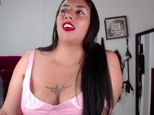 Live sex webcam photo for ashleymonroe #290918600