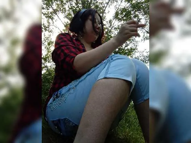 Live sex webcam photo for ashleyperkin #274030980