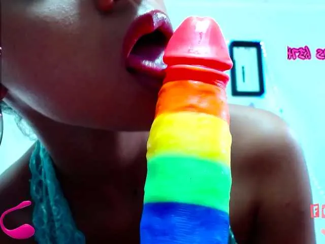 Live sex webcam photo for ashleysweet1 #273645127