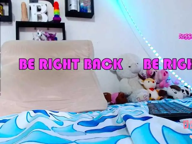 Live sex webcam photo for ashleysweet1 #274301226