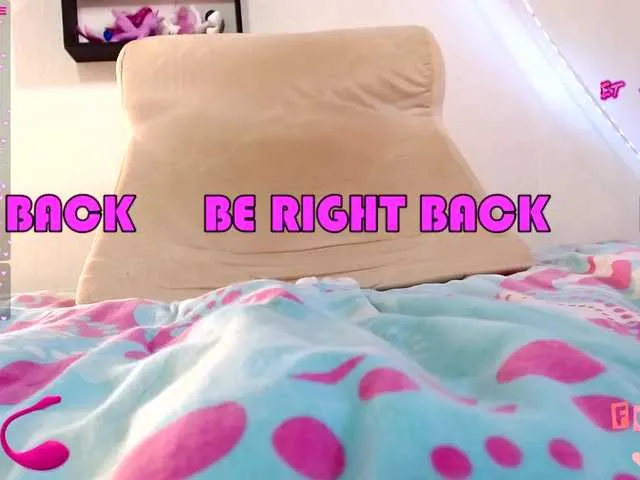 Live sex webcam photo for ashleysweet1 #275070375