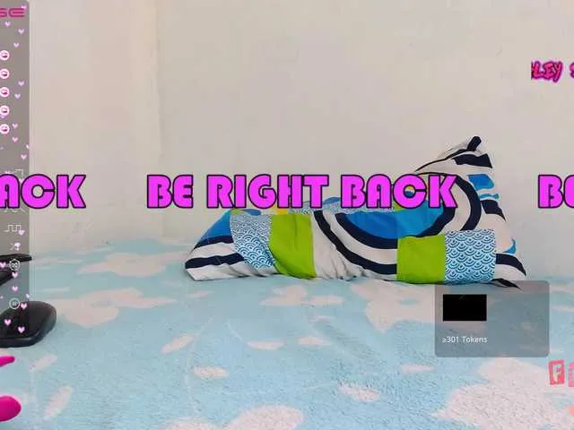 Live sex webcam photo for ashleysweet1 #275631447