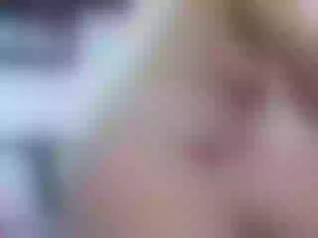 Live sex webcam photo for ashleysweet1 #276063117