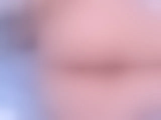 Live sex webcam photo for ashleyy-01 #290241593