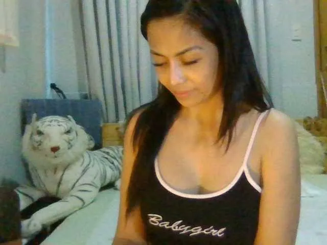 Live sex webcam photo for asiancarolina1 #277816079