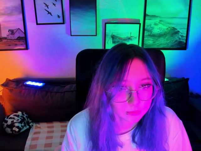 Live sex webcam photo for asiancouple #274271308