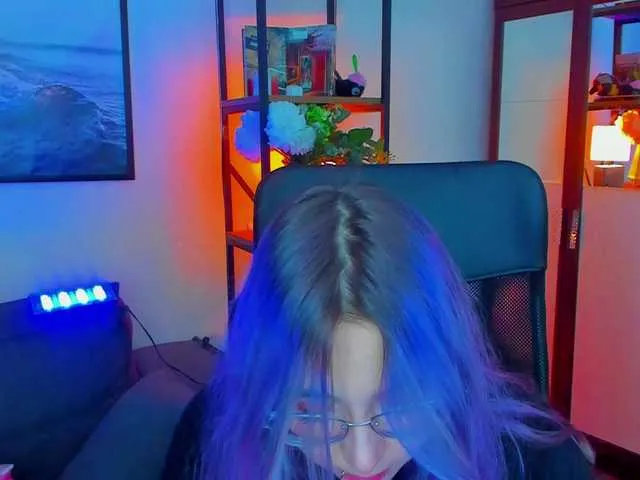 Live sex webcam photo for asiancouple #274658945