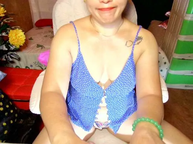 Live sex webcam photo for asianmecel #294137467