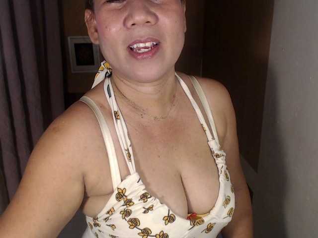 Live sex webcam photo for asianrose45 #275761155