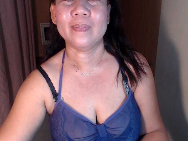 Live sex webcam photo for asianrose45 #275820517