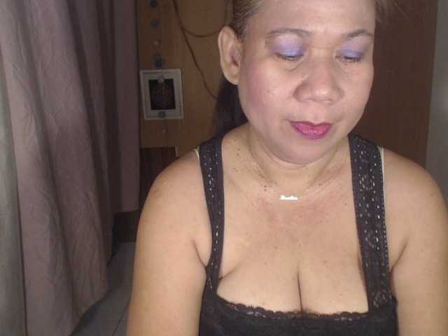 Live sex webcam photo for asianrose45 #275876477