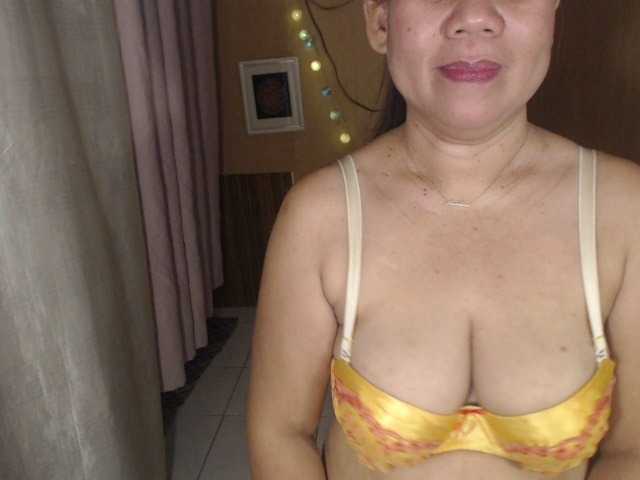 Live sex webcam photo for asianrose45 #276043107