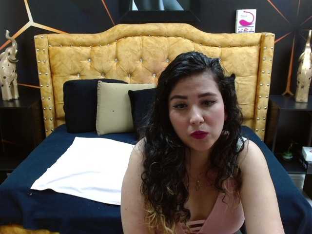 Live sex webcam photo for aslaham #276810679