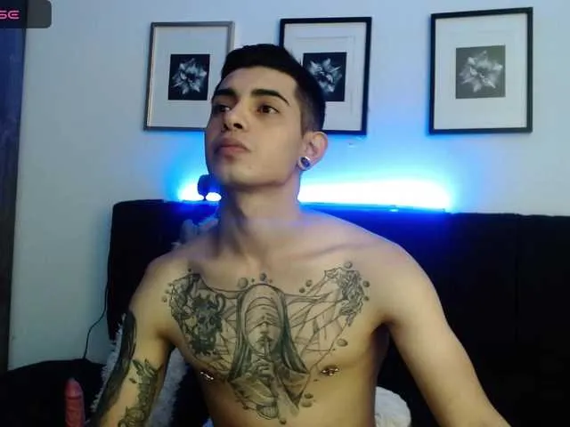 Live sex webcam photo for asmodeuss69 #276669192