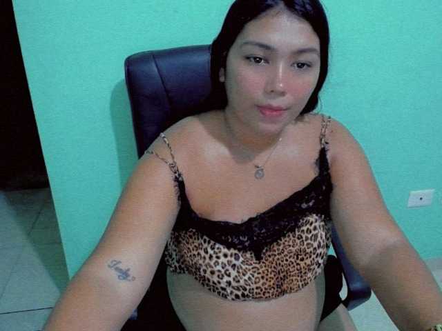 Live sex webcam photo for ateneagoddes #271822212