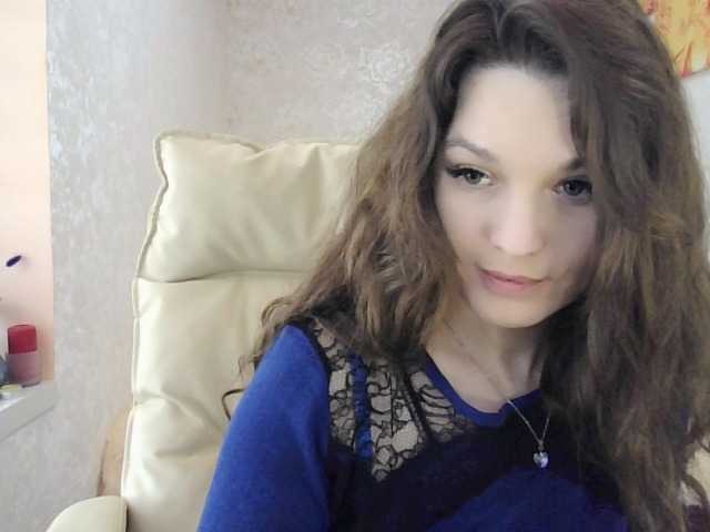 Live sex webcam photo for aurora-LL #277620283