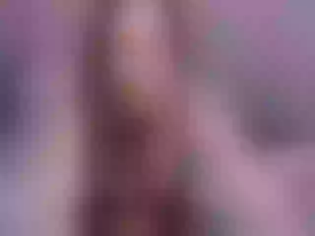 Live sex webcam photo for aurorablu #290598209