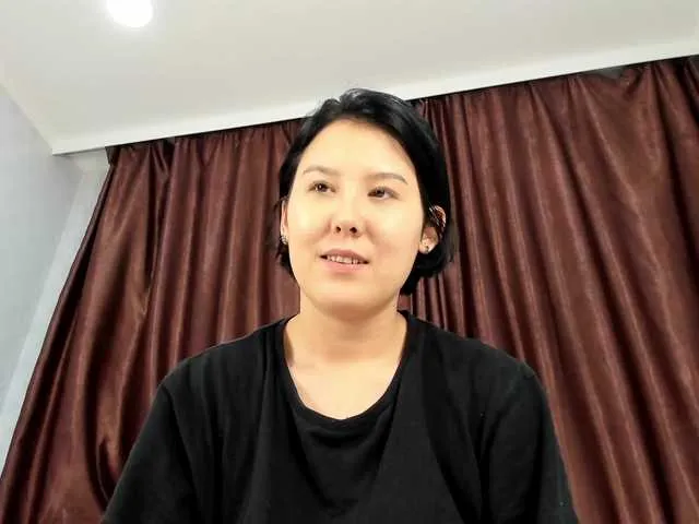 Live sex webcam photo for autumn-frost #271886145