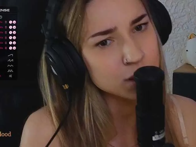 Live sex webcam photo for avolood #278027269