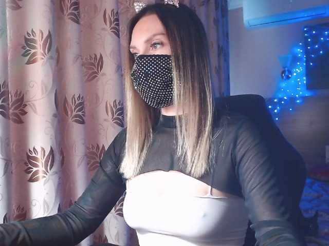 Live sex webcam photo for avrora-cake #273170860