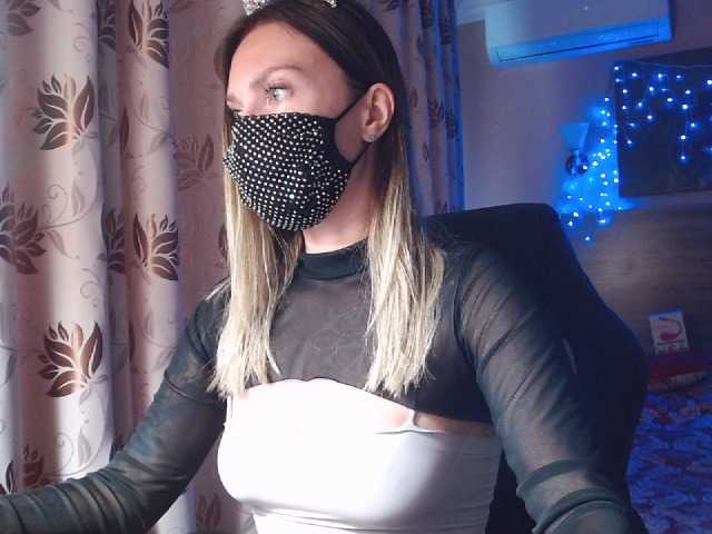 Live sex webcam photo for avrora-cake #273357822