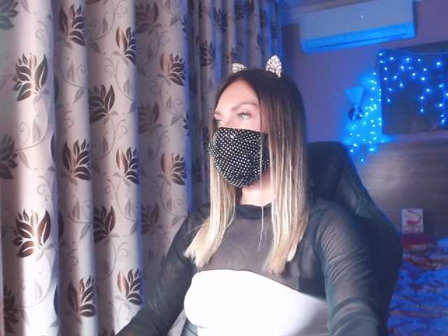 Live sex webcam photo for avrora-cake #273420518