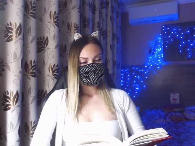 Live sex webcam photo for avrora-cake #273529126