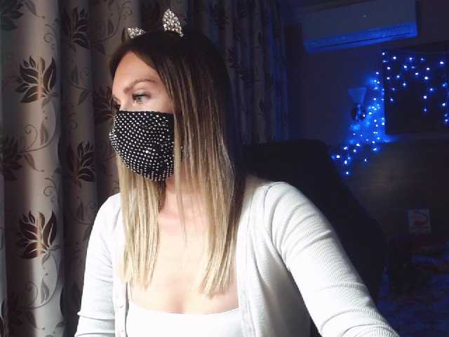 Live sex webcam photo for avrora-cake #273541392