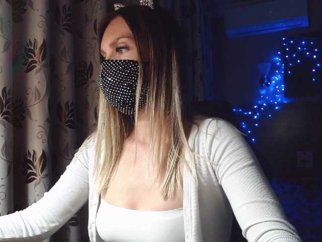 Live sex webcam photo for avrora-cake #273554519