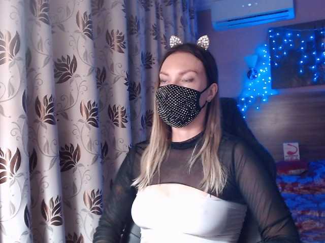 Live sex webcam photo for avrora-cake #273912529