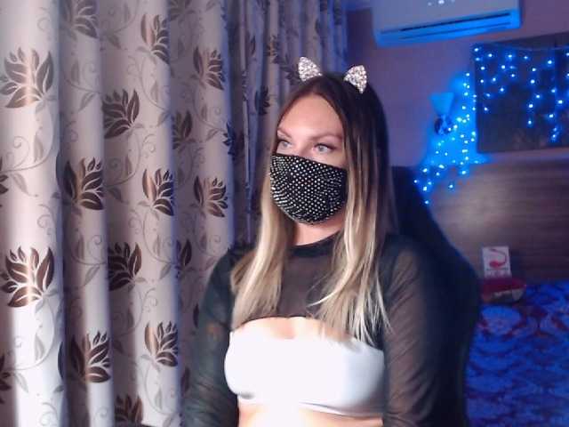 Live sex webcam photo for avrora-cake #274080497