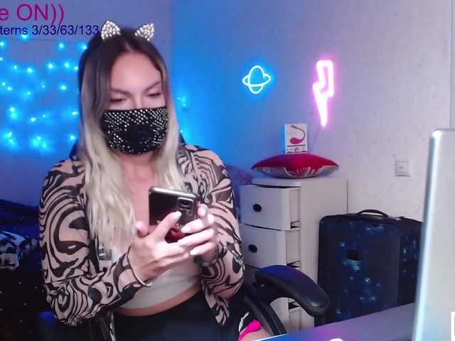 Live sex webcam photo for avrora-cake #276677160