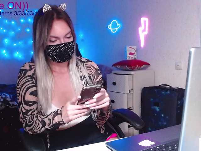 Live sex webcam photo for avrora-cake #276691277