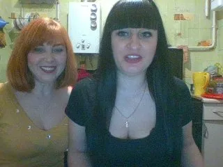 Live sex webcam photo for awesomediss2 #152886066