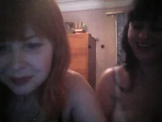 Live sex webcam photo for awesomediss2 #202852066