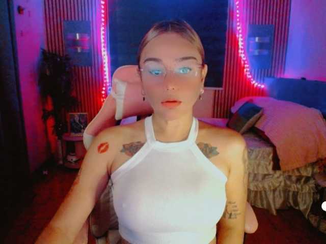 Live sex webcam photo for ayakusai #291613476