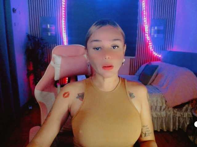 Live sex webcam photo for ayakusai #291653499