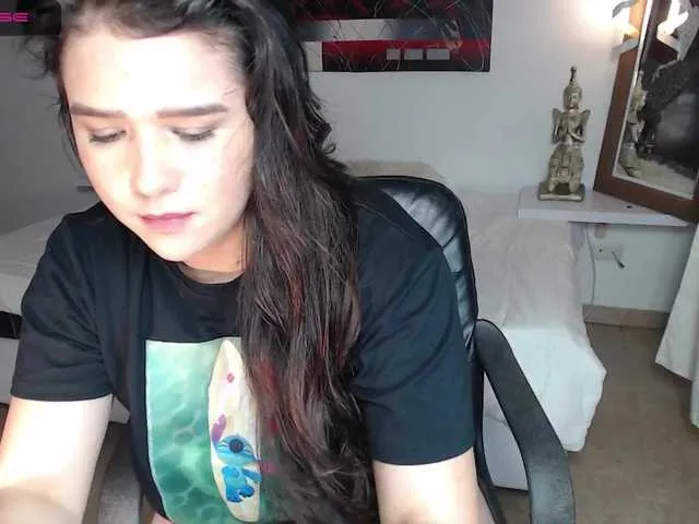 Live sex webcam photo for azahara #273069068