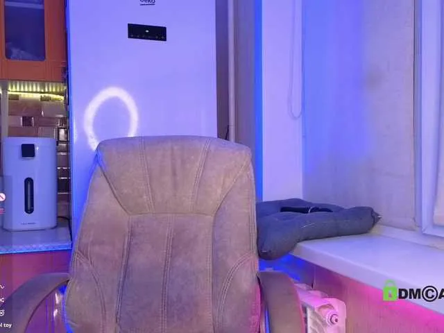 Live sex webcam photo for baaayyyy #291705173