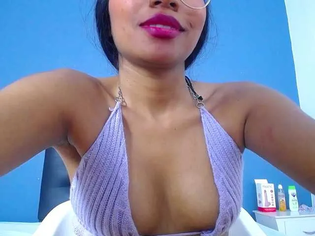 Live sex webcam photo for baby-sugar #292277160